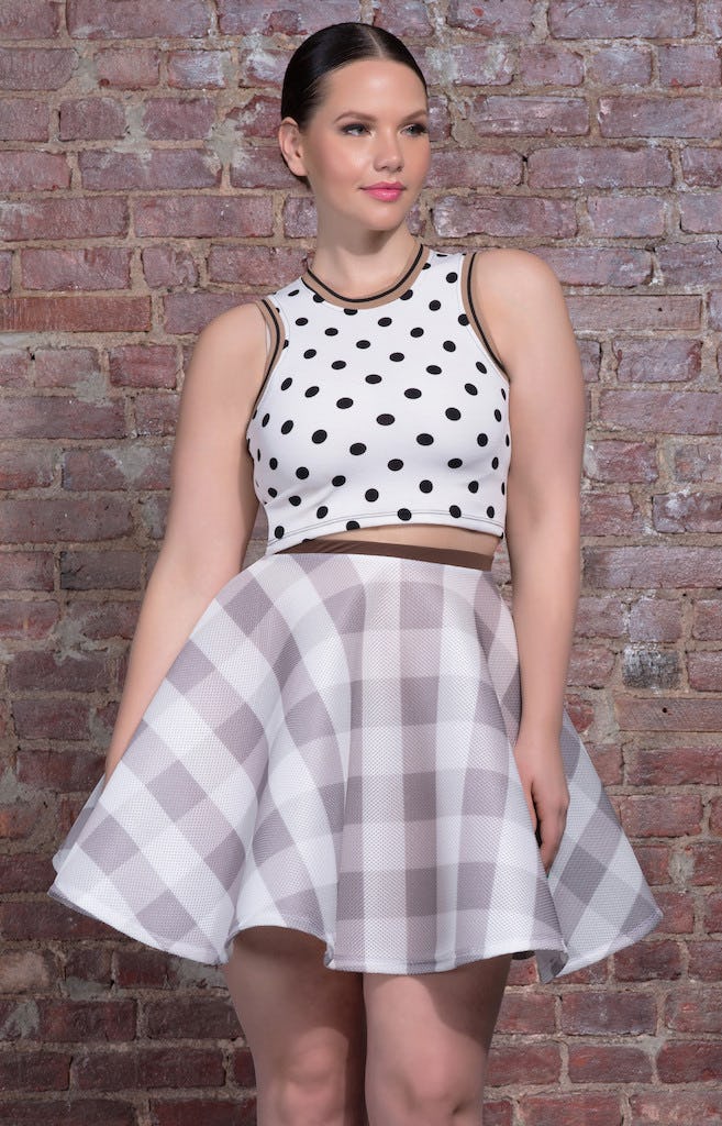 Curvy Girls In Tight Skirts Curvy Girls In Tight Skirts
